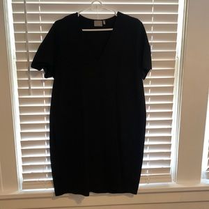 Black V Neck Shift Dress